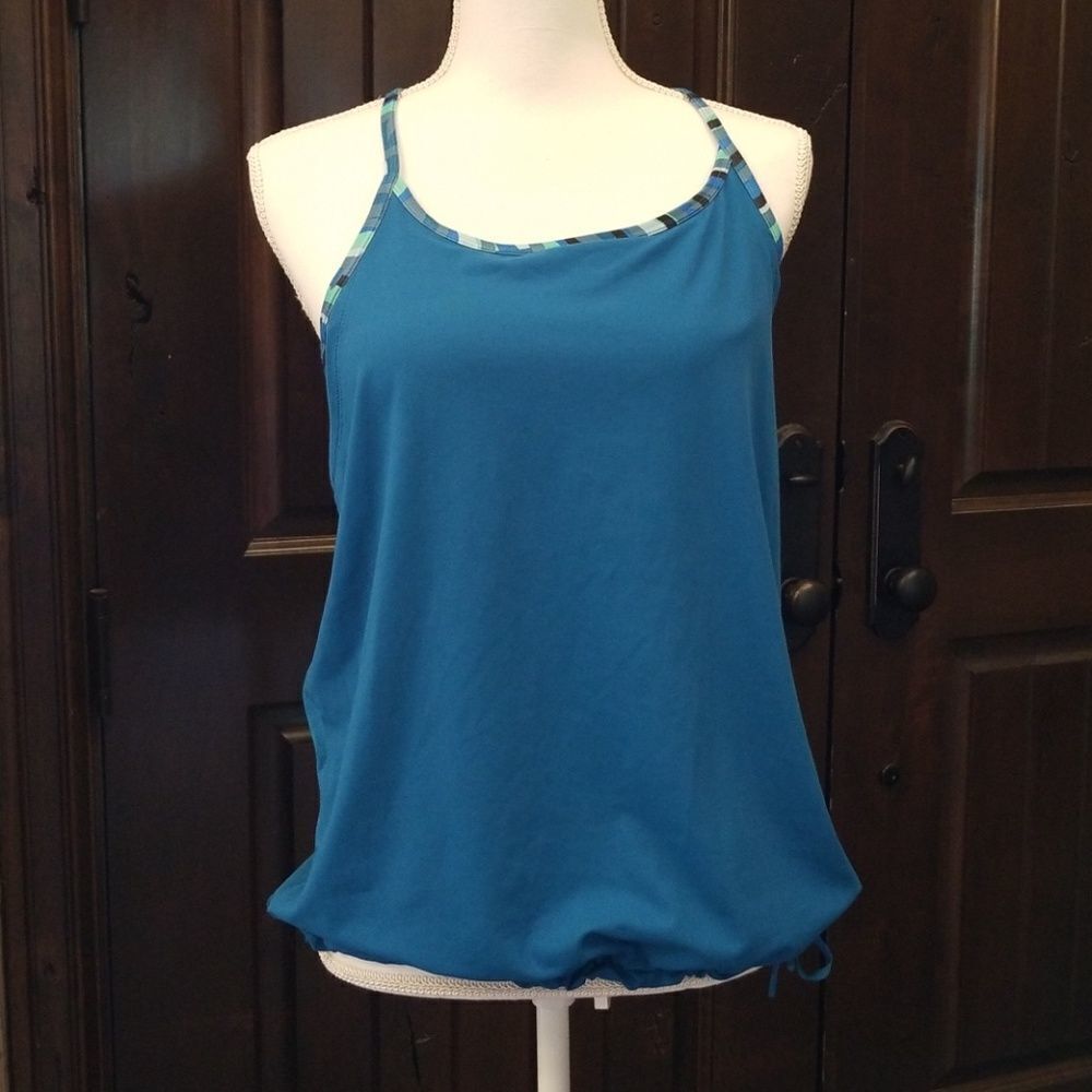 Fabletics Athletic Top blue size medium racerback tie waist workout built in bra